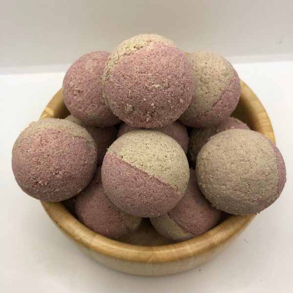 Bombes_bain_Artisanales_fraise_arduinna_herboristerie