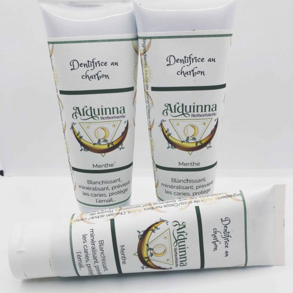 Dentifrice_charbon_MEnthe_Arduinna1